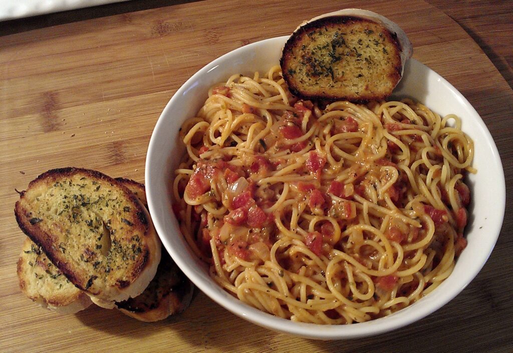 Why We Should Pair Bread With Pasta?